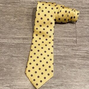 Kenneth Roberts VTG 100% Silk Yellow Medallion Tie | Made in USA | Italian Silk